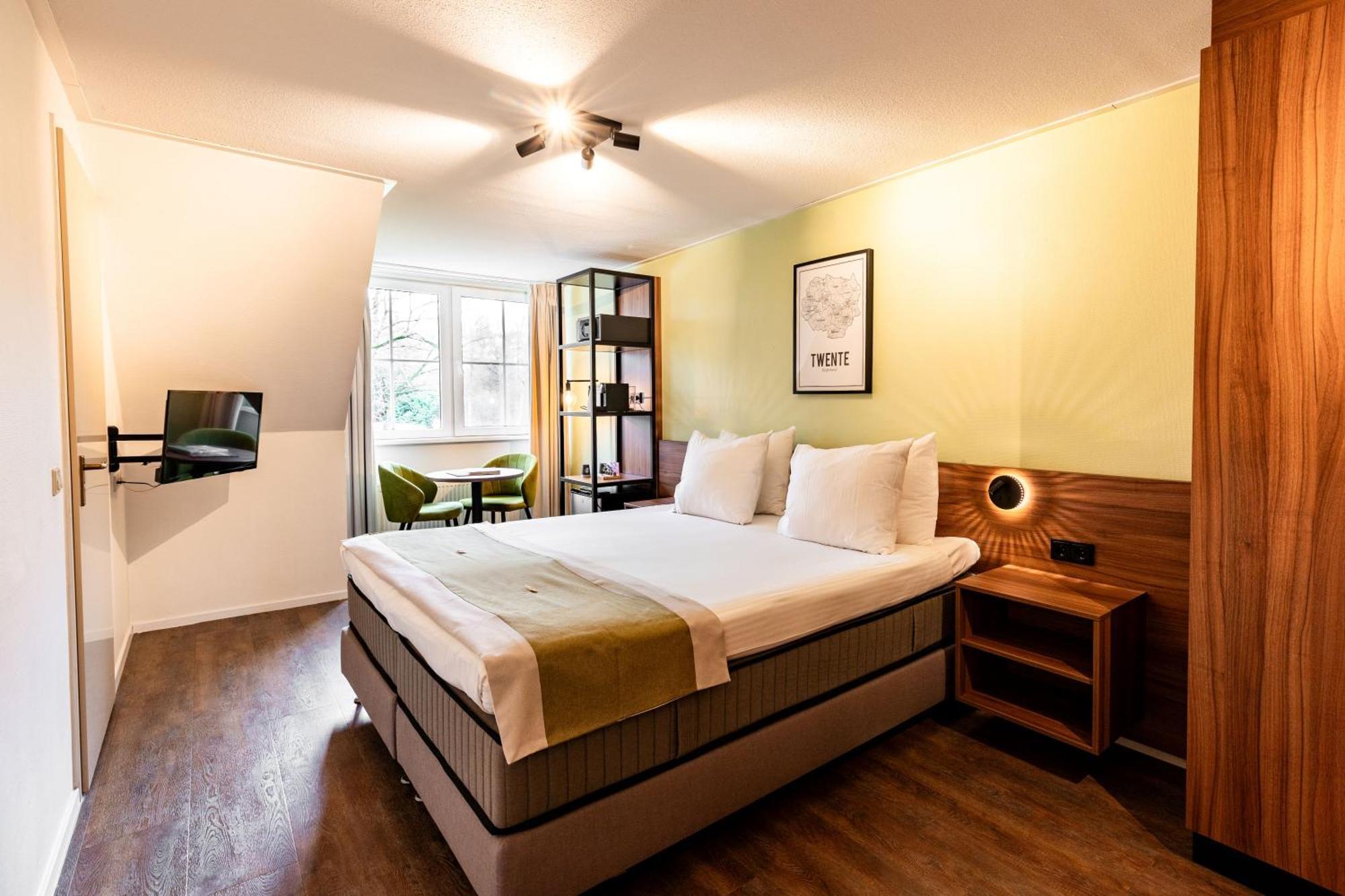 Landhuis Hotel De Herikerberg มาร์เคโล ภายนอก รูปภาพ