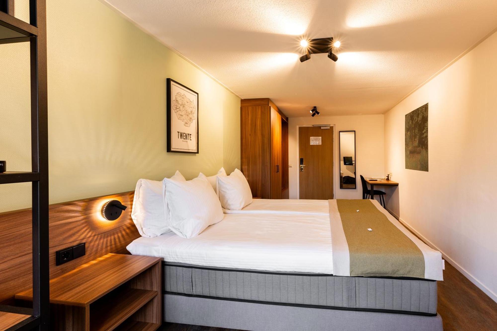 Landhuis Hotel De Herikerberg มาร์เคโล ภายนอก รูปภาพ