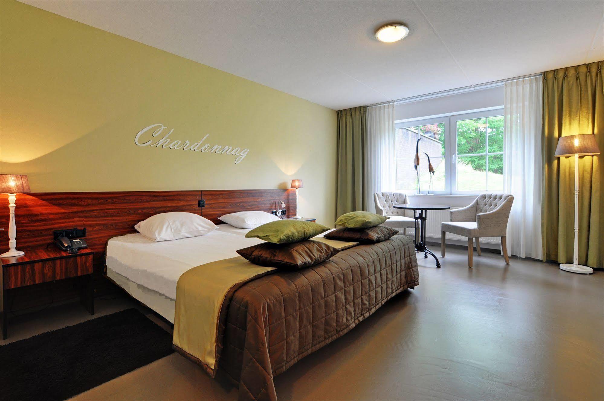 Landhuis Hotel De Herikerberg มาร์เคโล ภายนอก รูปภาพ