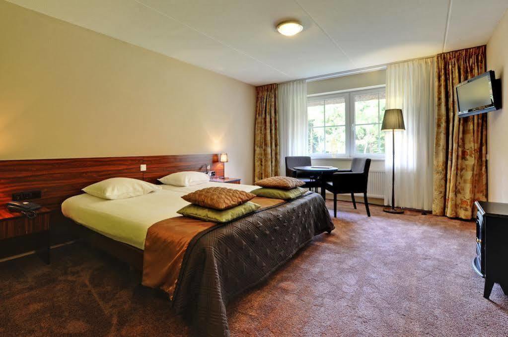 Landhuis Hotel De Herikerberg มาร์เคโล ภายนอก รูปภาพ